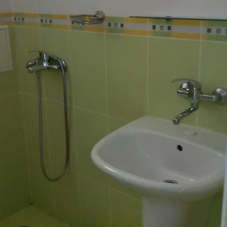 Хотел Зора Hotel Primorsko
